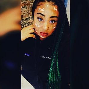 Meet your Posher, Davonna